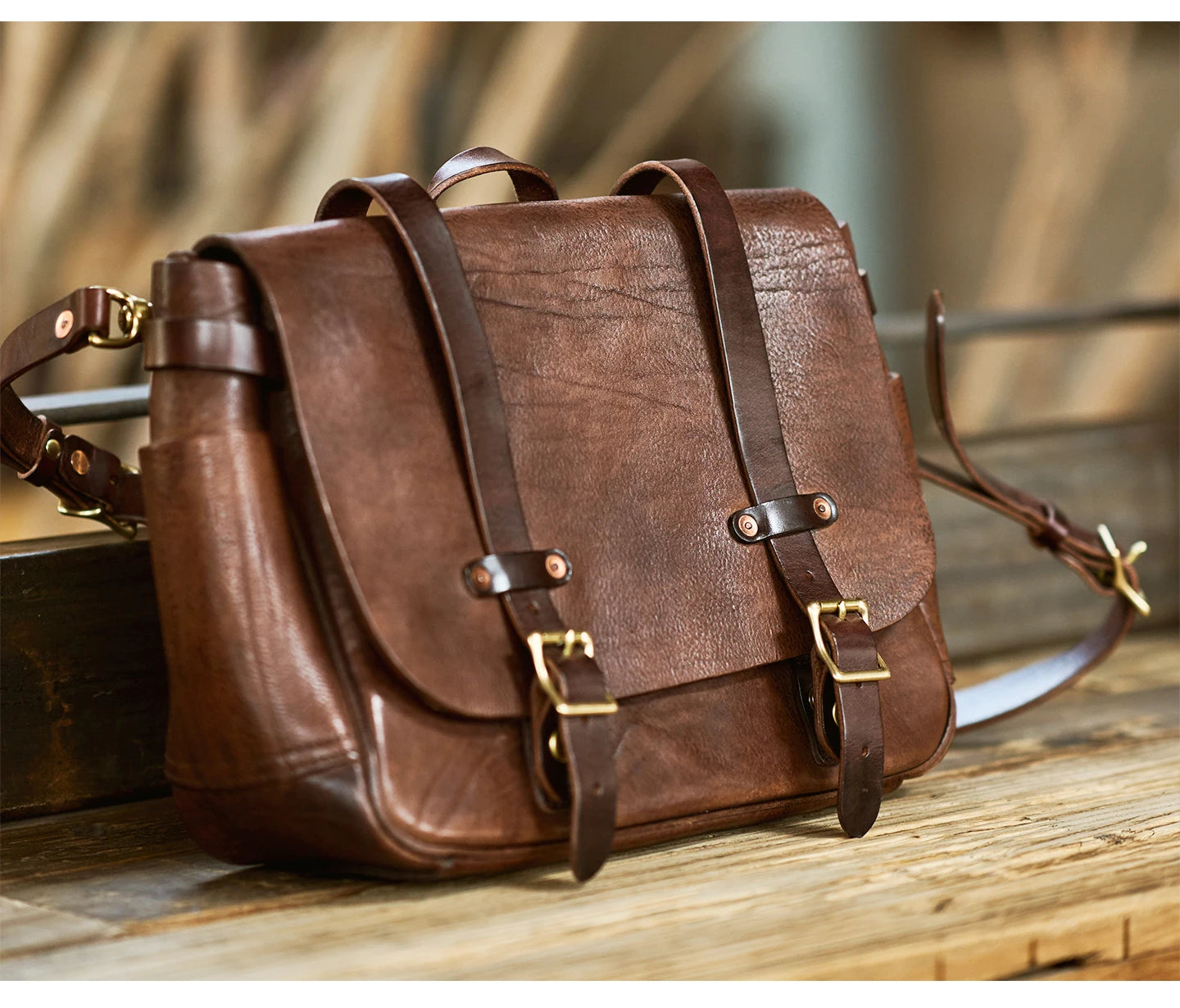Unisex Leather Messenger Bag For Laptop
