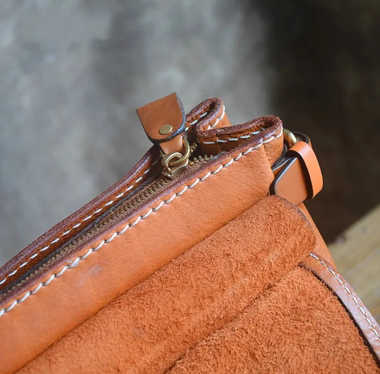 Unisex Soft Brown Leather Messanger Bag