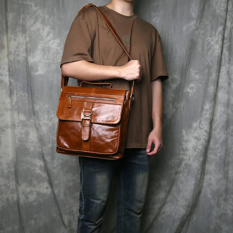 Top Layer Cowhide Large Capacity Business Commuting Bag
