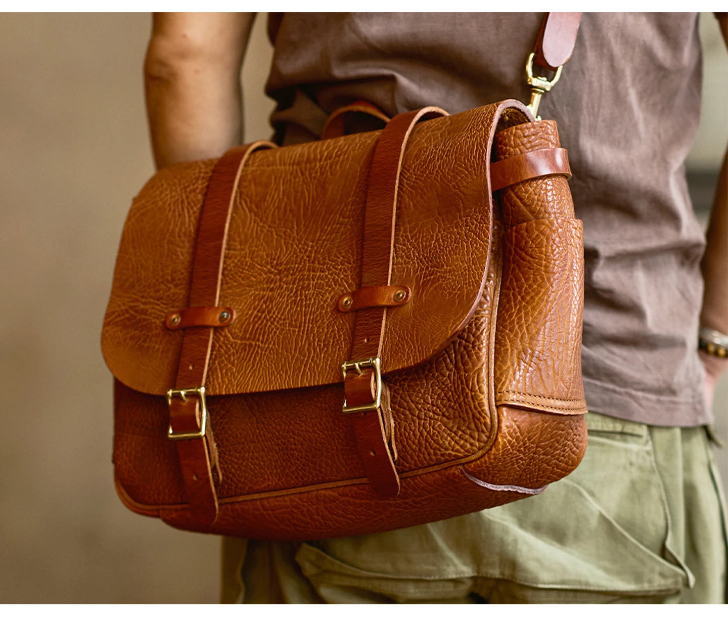 Unisex Leather Messenger Bag For Laptop