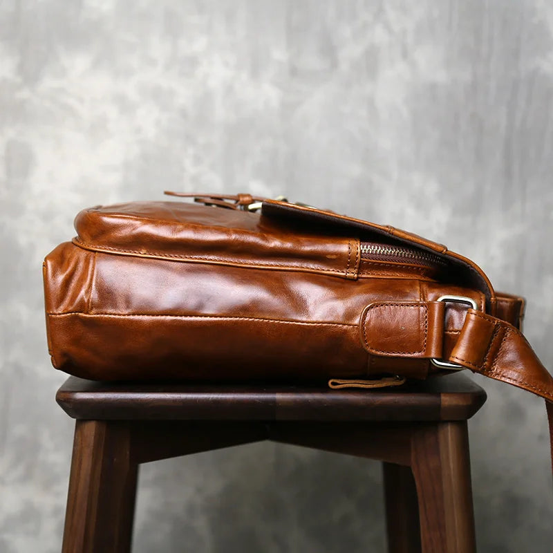 Top Layer Cowhide Large Capacity Business Commuting Bag