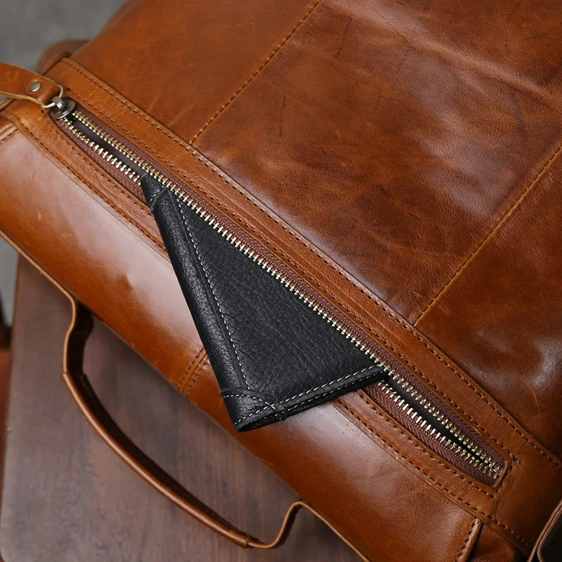 Top Layer Cowhide Large Capacity Business Commuting Bag