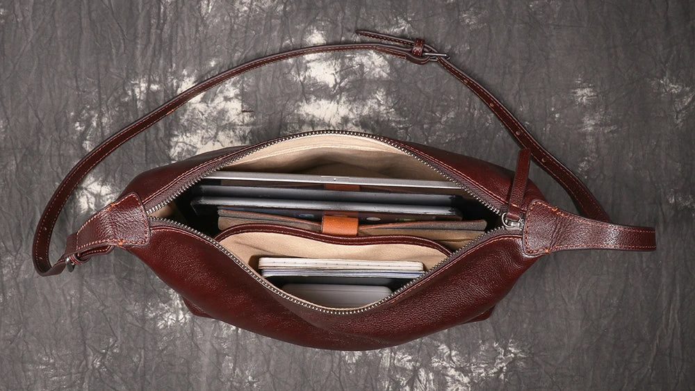 Minimalist Leather Crossbody Bag With Zipper